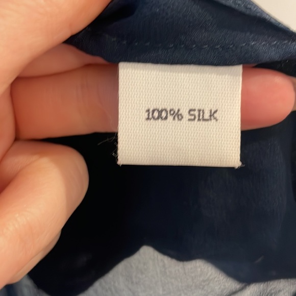 Jenni Kayne 100% Silk Blouse - Picture 5 of 10